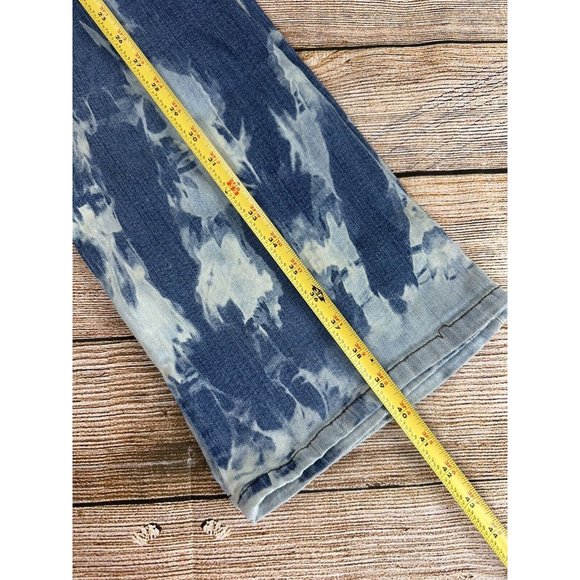 Smiths Acid Wash Straight Leg Jeans Women Size 10 Denim Casual Pants - Stretch - Picture 8 of 9